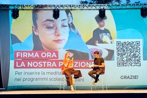 Danza e meditazione per una salute globale