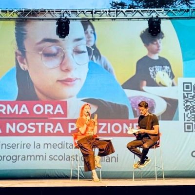 Danza e meditazione per una salute globale