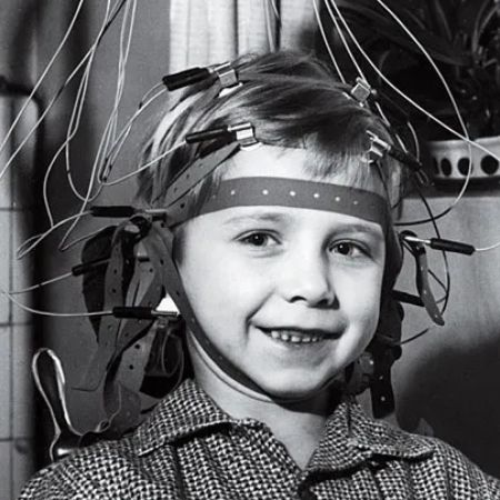 timeline neuroscienze